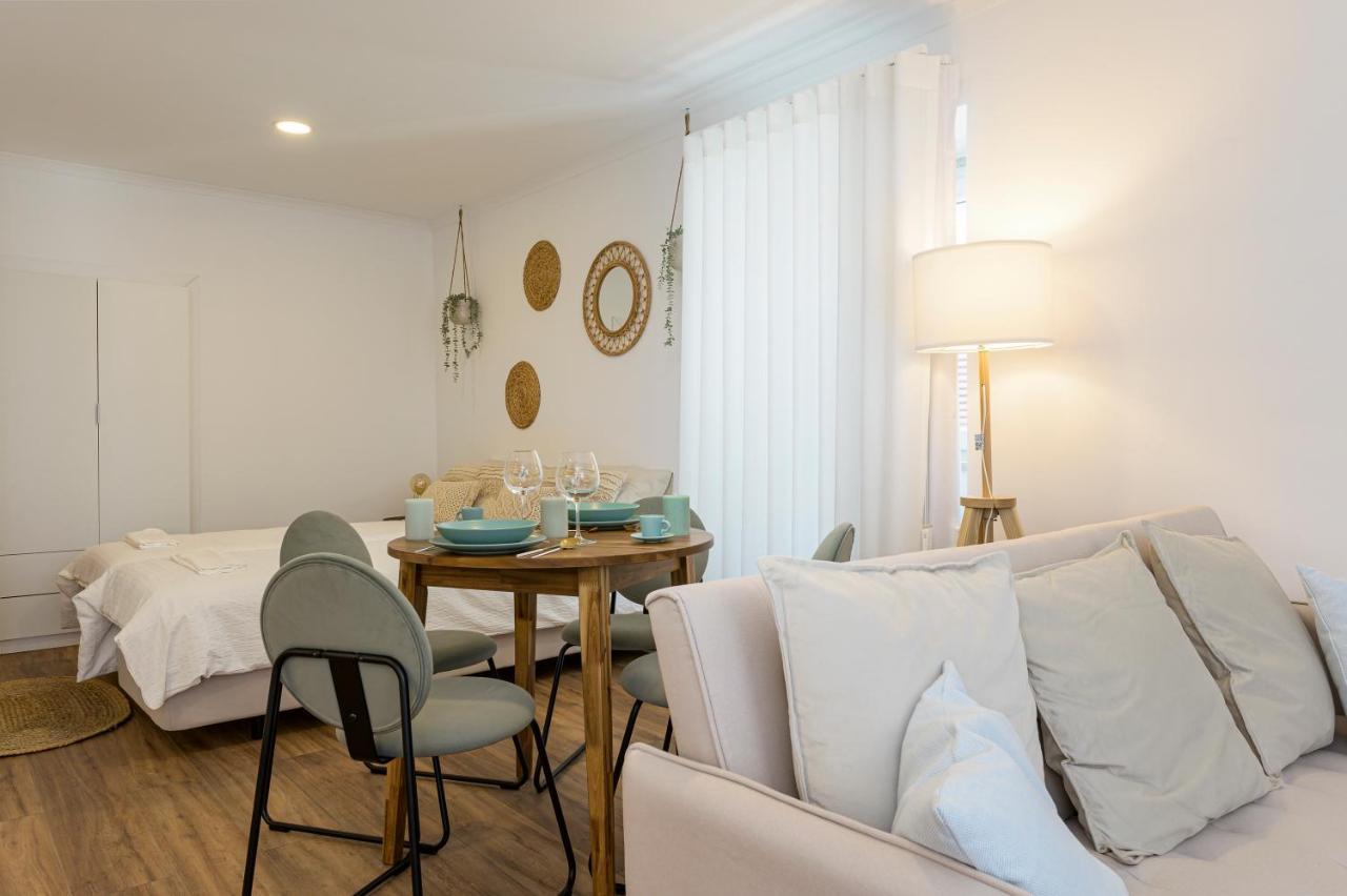 Chalet Marias - Parede Beach Apartments ภายนอก รูปภาพ